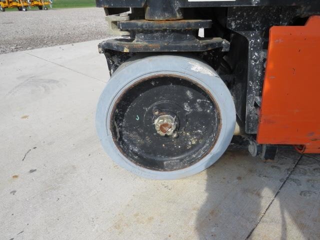 2020 JLG 1932R-13
