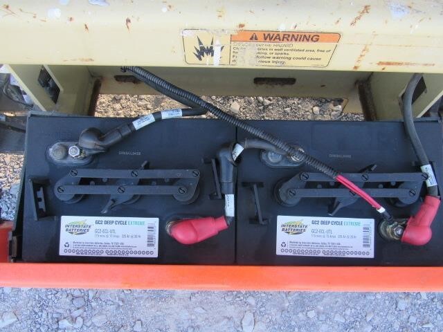 2019 JLG 1930ES-16