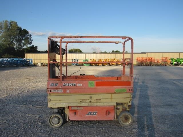 2019 JLG 1930ES