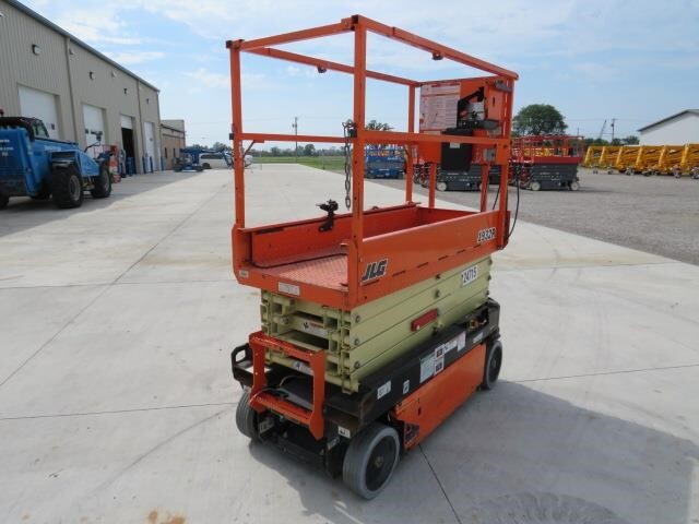 2020 JLG 1932R-6