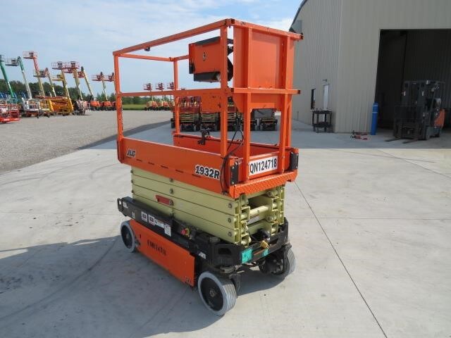 2020 JLG 1932R-4