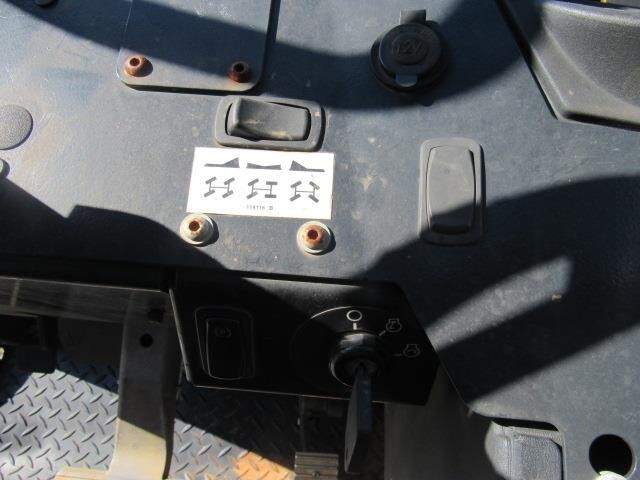2023 Genie GTH-1056-21