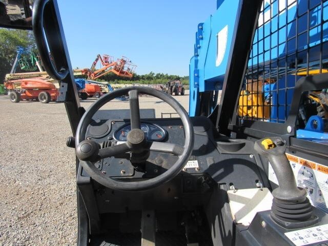 2023 Genie GTH-1056-22