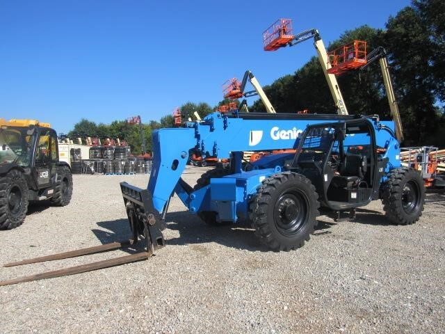 2023 Genie GTH-1056-2