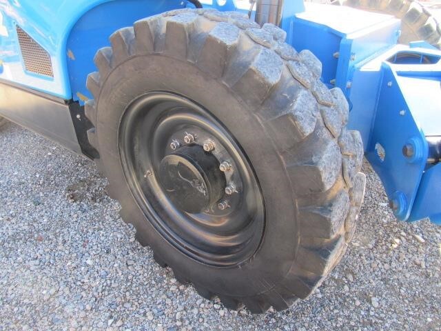 2023 Genie GTH-1056-13