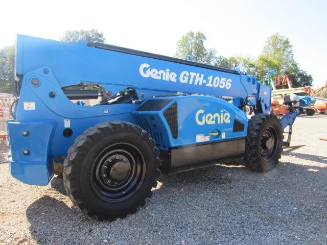 2023 Genie GTH-1056-6