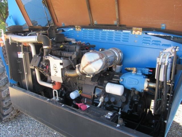 2023 Genie GTH-1056-15