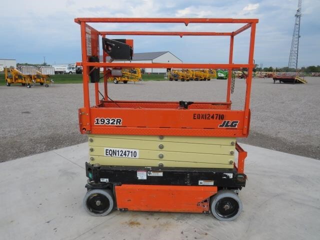 2020 JLG 1932R