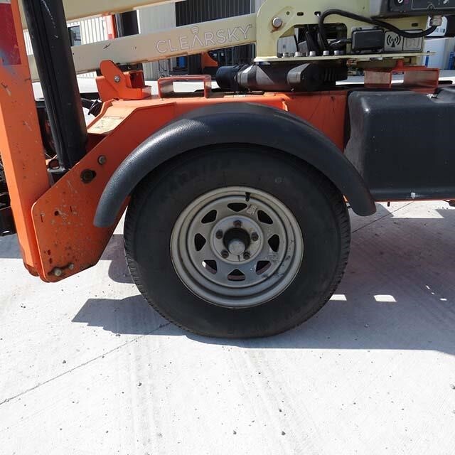2019 JLG T350-11