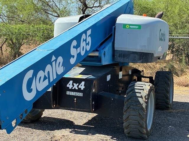 2017 Genie S-65-2