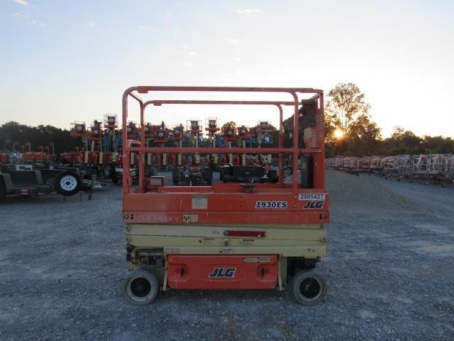 2019 JLG 1930ES-5