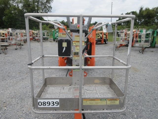 2018 JLG T500J-7