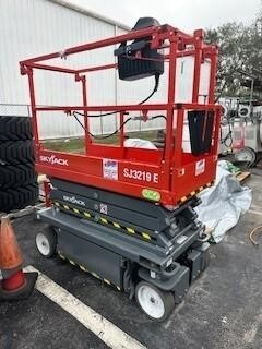 2024 Skyjack SJ3219E