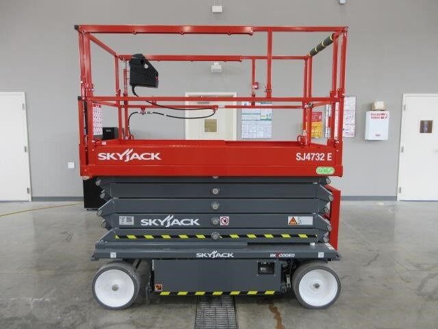 2025 Skyjack SJ4732
