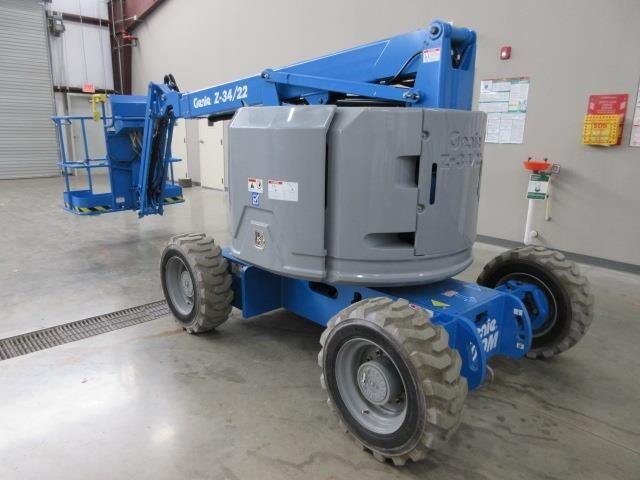 2025 Genie Z-34/22 IC-3