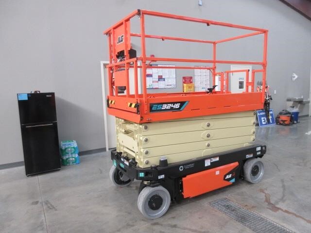 2026 JLG 3246-2