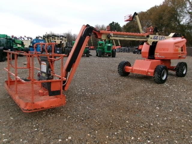 2017 JLG 460SJ
