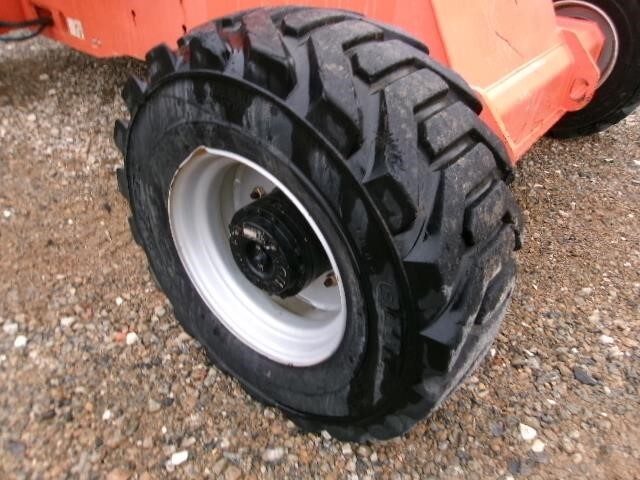 2017 JLG 460SJ-11