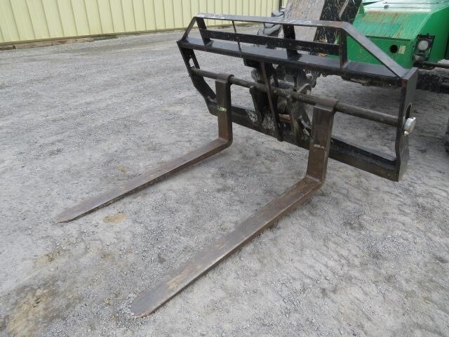2016 SkyTrak 6042-18
