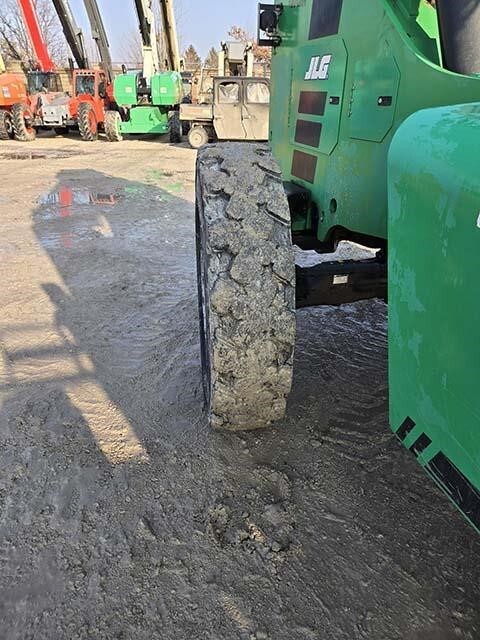 2018 SkyTrak 8042-10