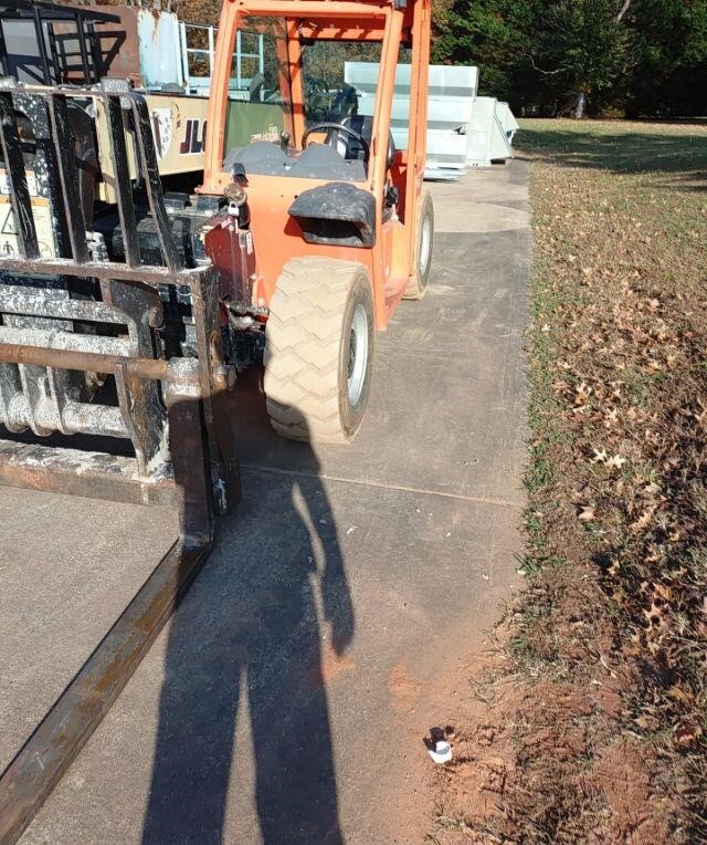 2018 JLG G5-18A-4