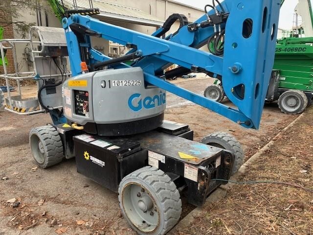 2015 Genie Z-33/18-2