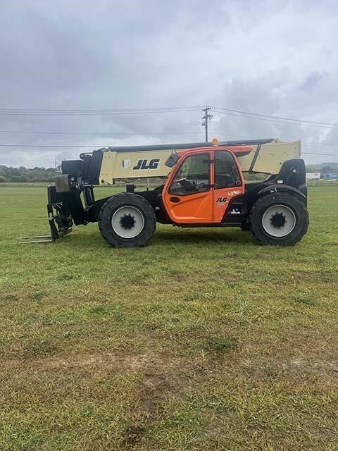 2019 JLG 1055-5