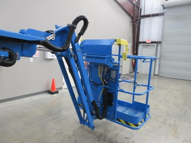 2026 Genie Z-34/22 IC-10