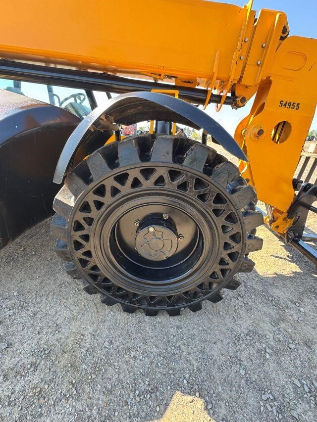 2019 JCB 509-42-12