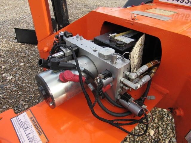 2019 JLG T350-20