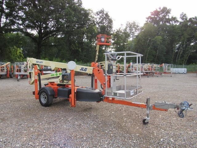 2019 JLG T350-4