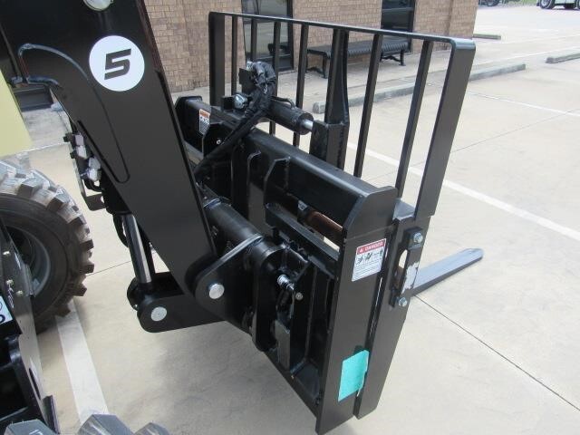 2026 JLG 519-7