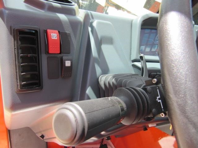 2026 JLG 519-20