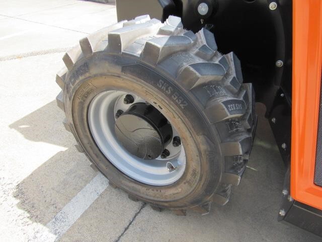 2026 JLG 519-11
