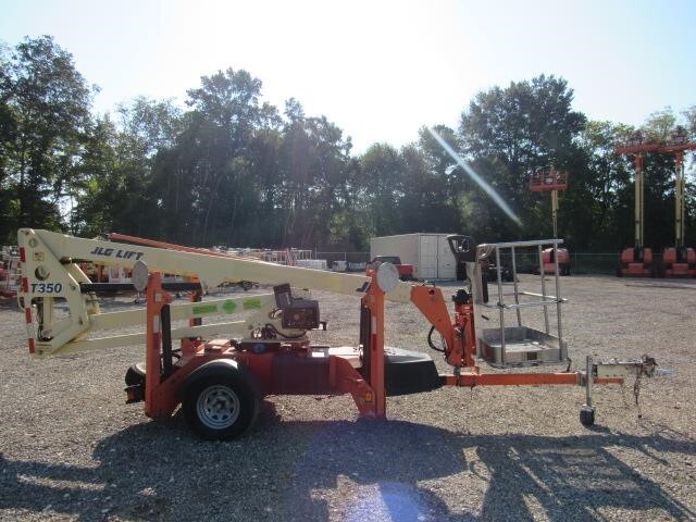 2019 JLG T350-5