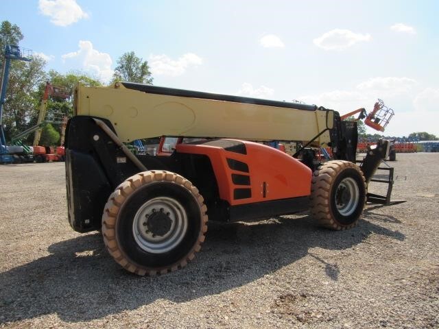 2017 JLG 1255-6