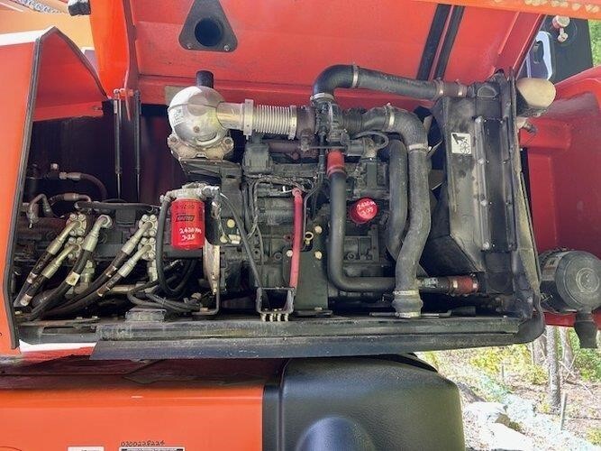 2017 JLG 1350SJP-4