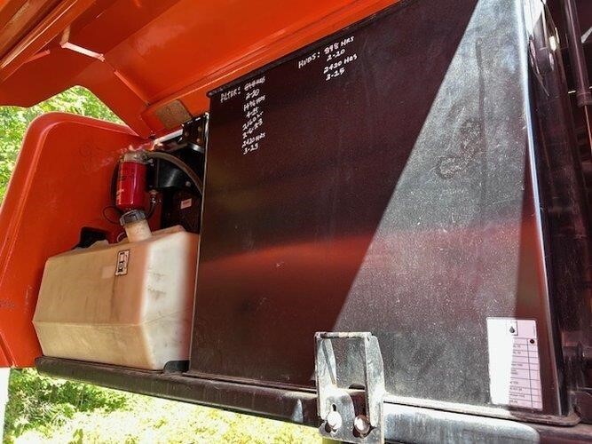 2017 JLG 1350SJP-5