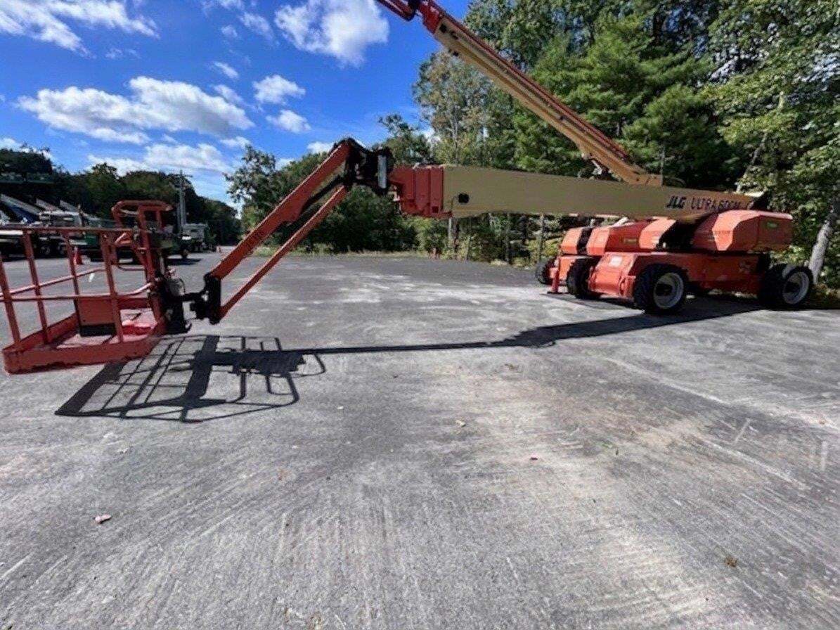 2017 JLG 1350SJP