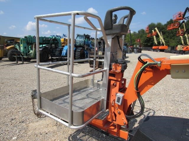 2019 JLG T350-13