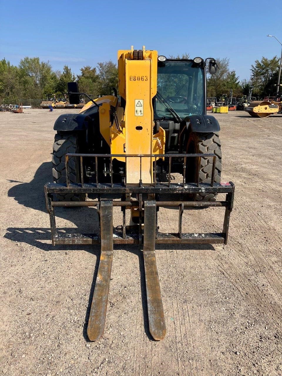 2021 JCB 507-42-4