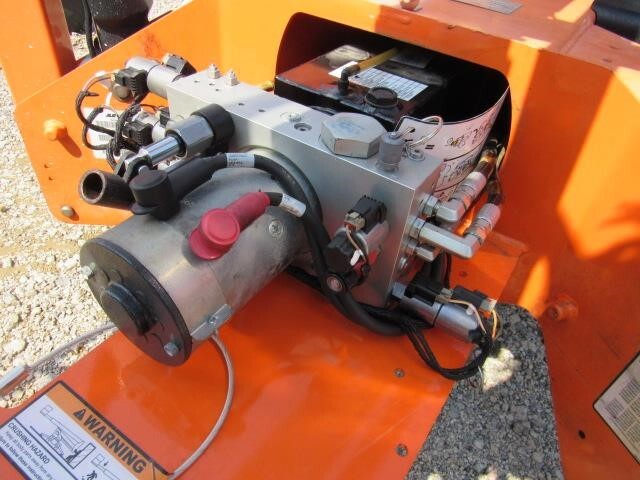 2019 JLG T350-22