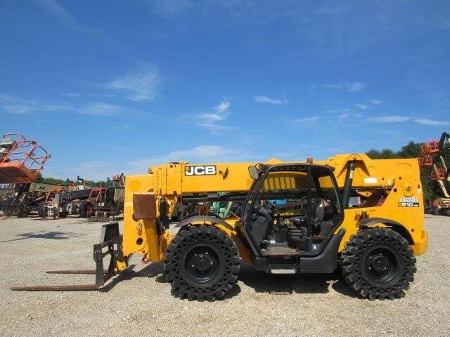 2023 JCB 510-56