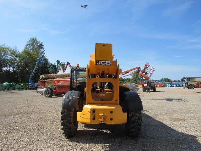 2023 JCB 510-56-7