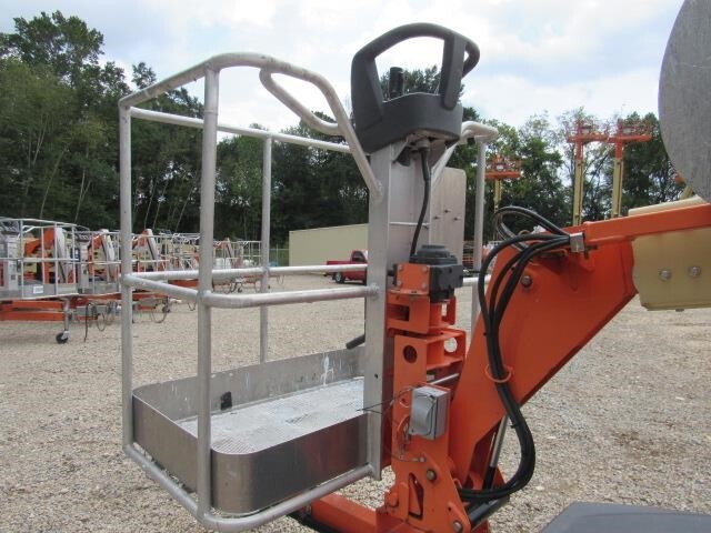 2019 JLG T350-13