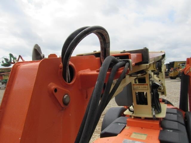 2019 JLG T350-14