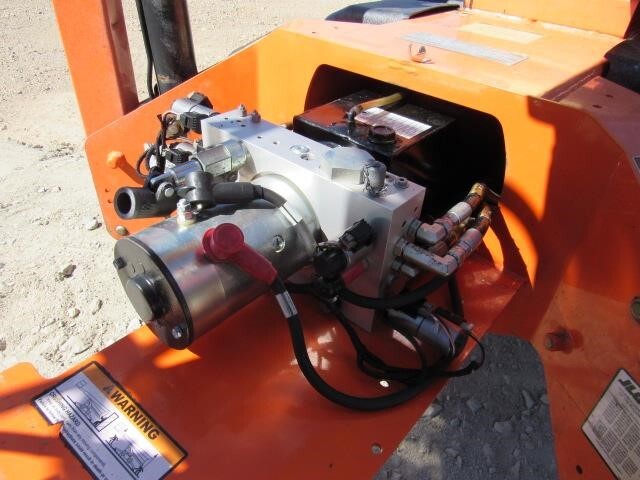 2020 JLG T350-21