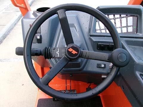 2026 JLG 519-17