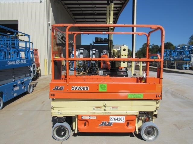 2019 JLG 1930ES
