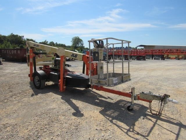 2019 JLG T350-4